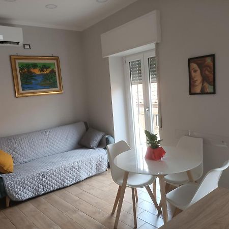 Appartement La Finestra Sul Colle à Caiazzo Extérieur photo